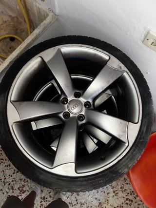 Llantas Audi R20 5 tornillos 255/35