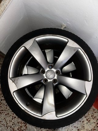 Llantas Audi R20 5 tornillos 255/35