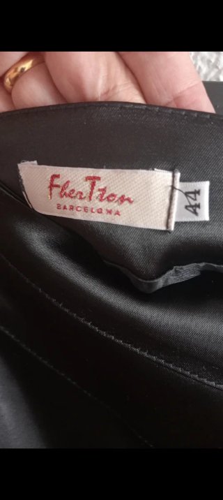 Lote 2 Faldas Talla 44 (XXL), nueva sin estrenar