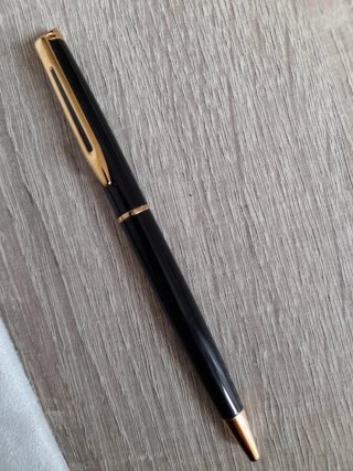 Bolígrafo Waterman Negro con Estuche