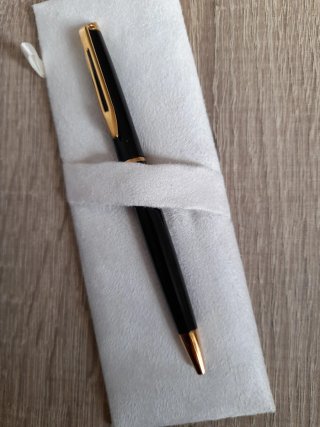 Bolígrafo Waterman Negro con Estuche