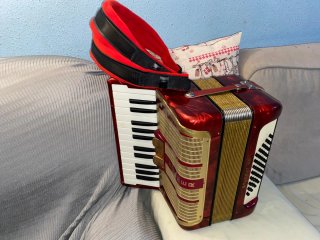 Fisarmonica Hohner Student 40 Bassi Rosso