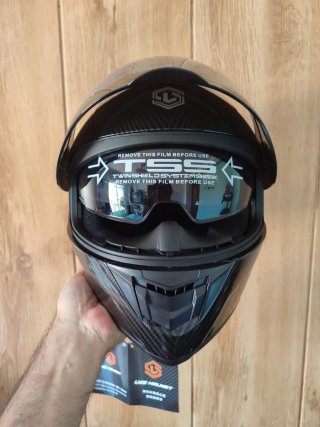 Casco Moto Integral Talla L Pintura Carbono