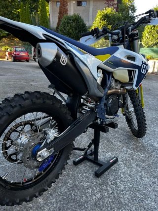 Husqvarna FE 250 2021
