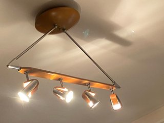 Lámpara de techo madera y metal