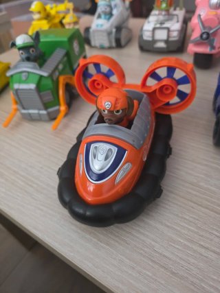 Vehículos Patrulla Canina con muñeco.