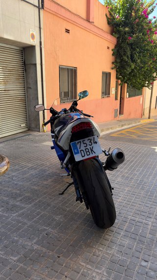 Suzuki GSXR 600 K5 Azul/Blanco