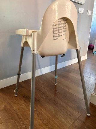 Trona IKEA blanca para niños