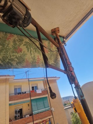 Montacargas eléctrico industrial precio negociable