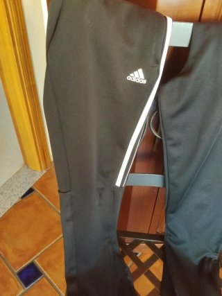 Chándal Adidas niño rojo y negro T.11-12