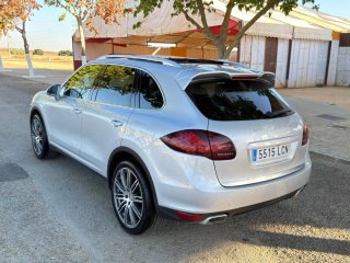 Porsche Cayenne PLATINIUM 2013