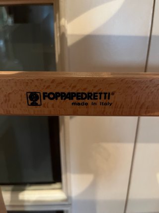 Perchero Foppapedretti Madera y ruedas