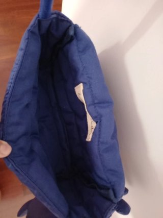 Bolso azul acolchado con monedero de tortuga