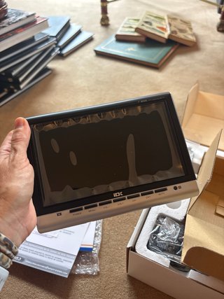 Televisor Portátil LCD 7 IDX M204