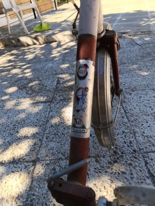 Bicicleta infantil antigua Mobylette