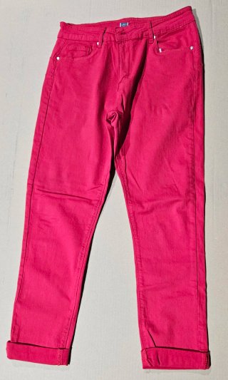Pantalón pitillo rojo