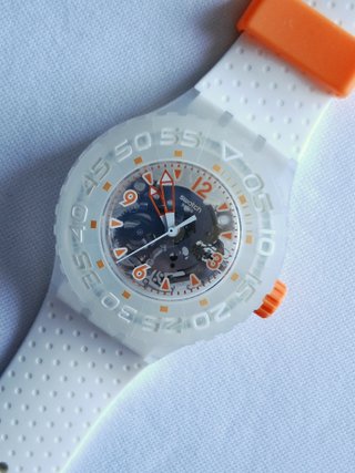 Swatch Scuba Libre Clownfish SUUW100