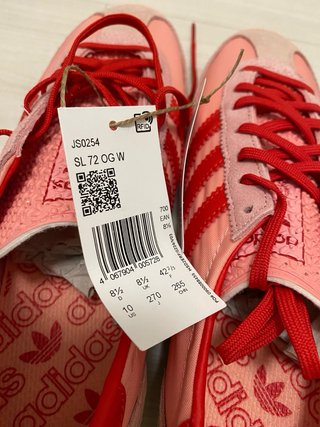 Zapatillas Adidas rosas y rojas