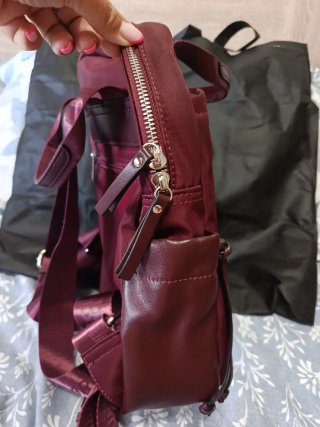 Mochila Binnari Morado y Negro