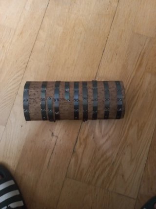 Cofre de madera y metal Art Español