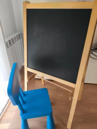 Pizarra y Silla Infantil Ikea Mamut