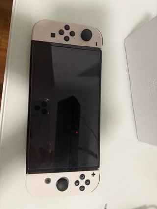 Nintendo Switch OLED Bianca 64 GB