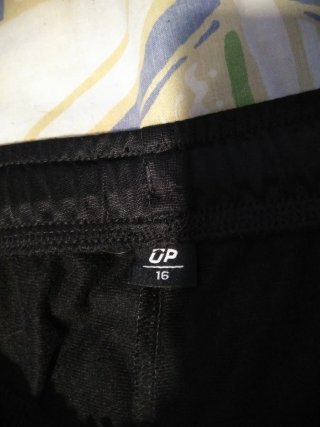 Pantalón chándal Up S 16 años negro
