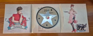 CD Malú Vive
