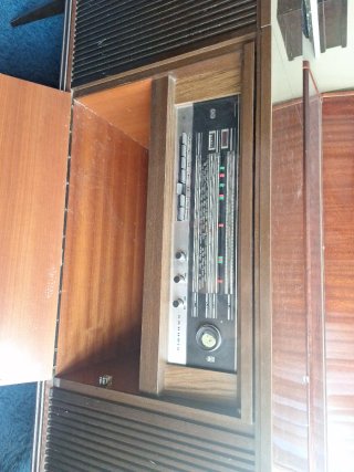 Mobile Vintage Radio con Giradischi in Legno
