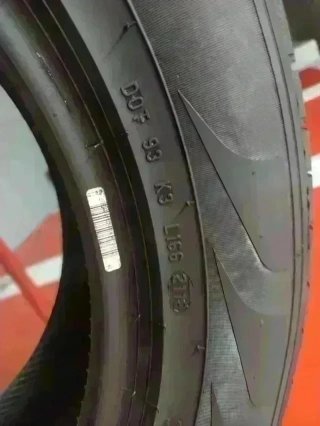 235 60 R18 103H Pirelli - 1 neumático +75%