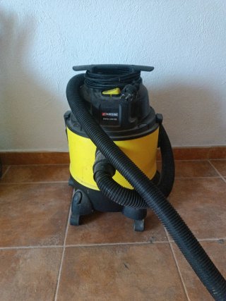 Aspiradora Industrial Parkside PNTS 1300 D3