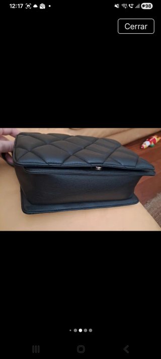Bolso H&M negro acolchado