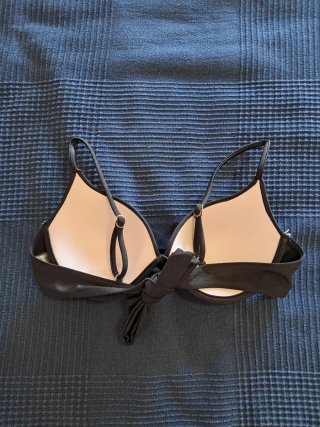 Bikini negro y verde