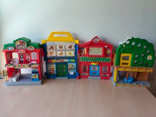 CIUDAD DESPLEGABLE FISHER PRICE LITTLE PEOPLE