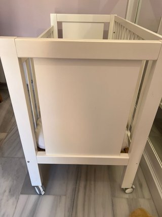 Cuna Micuna Blanca con detalles Swarovski