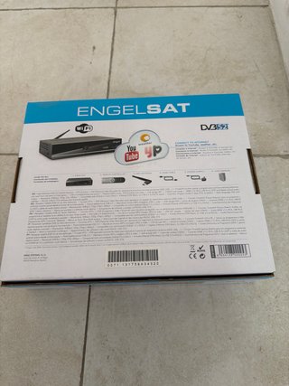 Receptor Satélite Engel RS8100HD