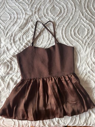 Top de Mango Marrón Talla L con etiquetas