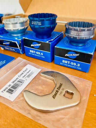 HERRAMIENTAS PARK TOOL PEDALIER / CAZOLETAS