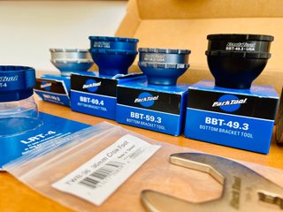 HERRAMIENTAS PARK TOOL PEDALIER / CAZOLETAS