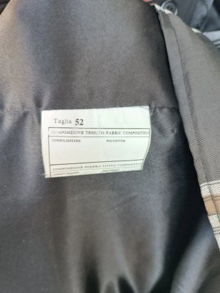 Chaqueta impermeable caballero negra