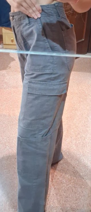 Pantalones cargo grises