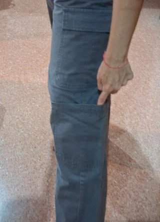 Pantalones cargo grises