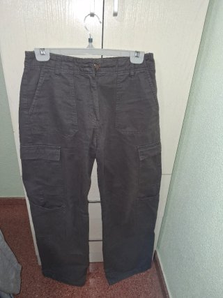 Pantalones cargo grises