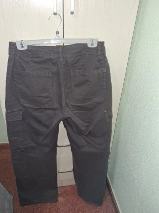 Pantalones cargo grises