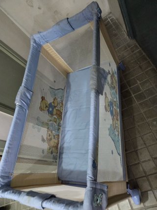 Cuna de viaje plegable