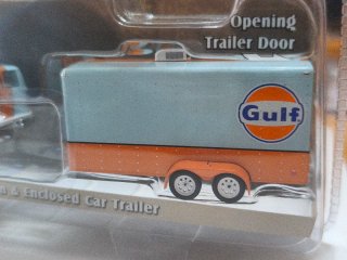 Greenlight 1972 Ford Club Wagon & Trailer