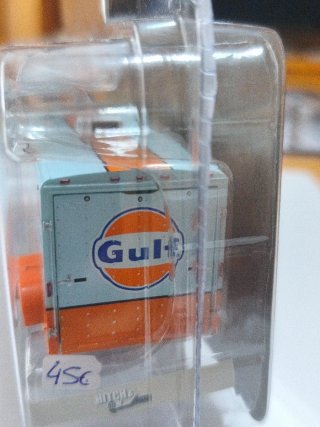 Greenlight 1972 Ford Club Wagon & Trailer