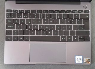 Huawei Ryzen 5 pantalla 2K 256GB/8GB