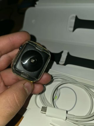 Apple Watch SE 2022 44mm. Stato batteria 100%