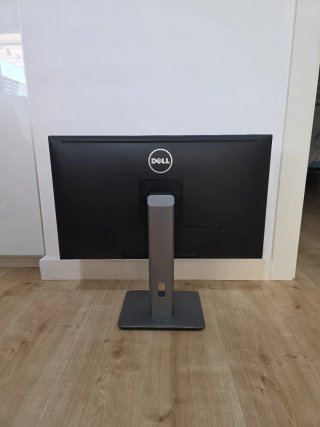 Monitor Dell U2715H